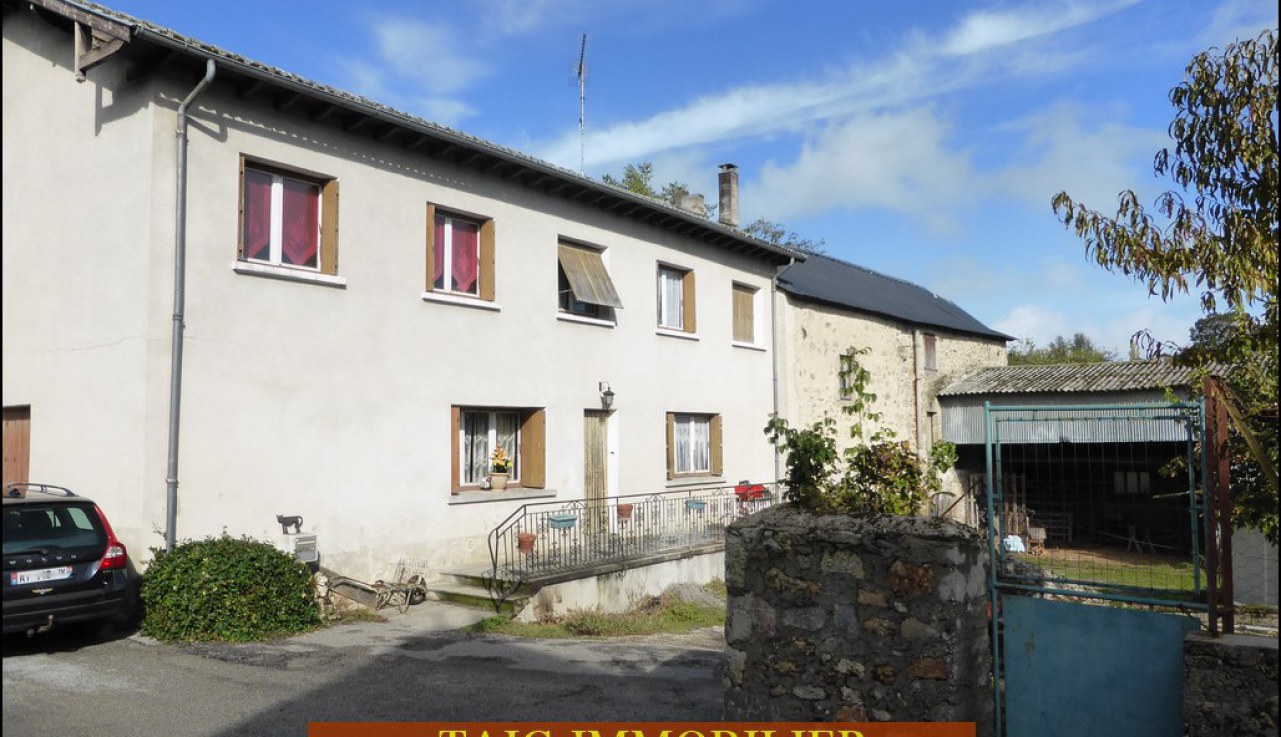 A vendre par TAIC Immobilier, Tarn Avyron Immobilier Caractère,12,Villefranche de Rouergue,Maison d'habitation,dépendances,puits,grange,garage