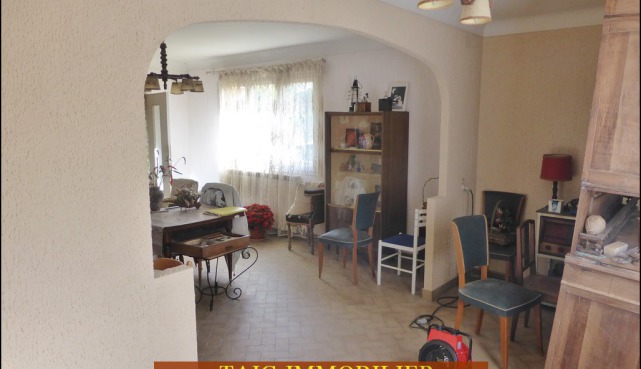 A vendre par TAIC Immobilier, Tarn Avyron Immobilier Caractère,12,Villefranche de Rouergue,Maison d'habitation,dépendances,puits,grange,garage