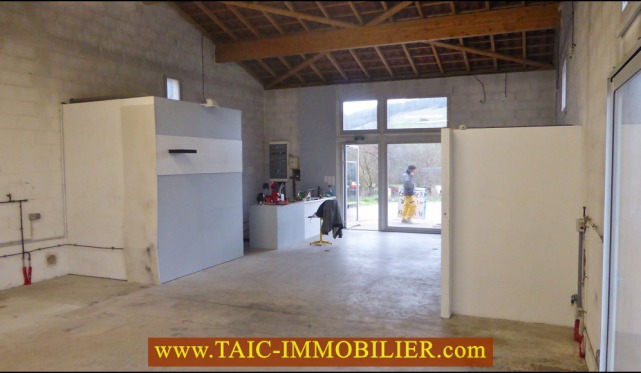 A vendre,cordfes sur ciel,81,tarn,local commercial,terrain constructible,100m2,axe passant,taic immobilier,agence immobiliere,tarn aveyron immobilier caractere