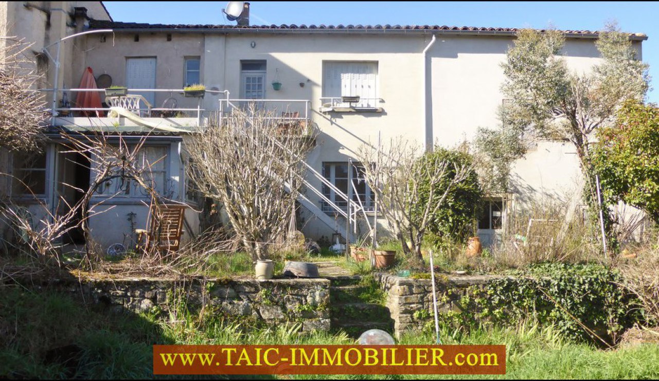 a vendre,81,tarn,cordes sur ciel,maison de ville,150m2,terrain,vue cite,garage,taic agence immobiliere cordes sur ciel