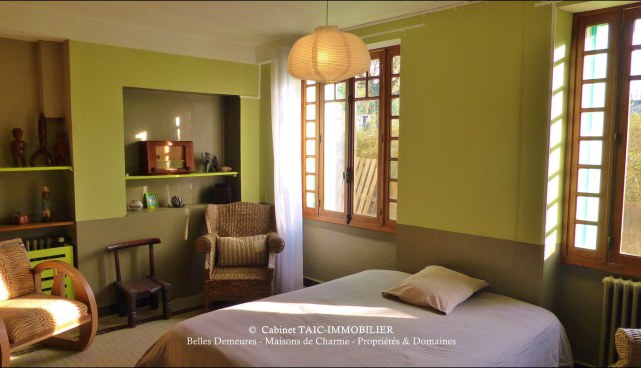 A vendre,12,aveyron,jolie maison de village,parc,puits,tanus,requista,calme,charme,agence immobiliere cordes sur ciel,tarn,taic immobilier