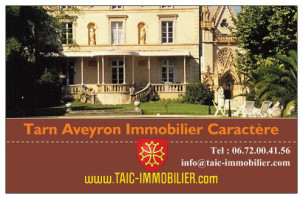 A vendre secteur Cordes sur ciel corps de ferme en u avec piscine et tennis. TAIC immobilier votre agence immobiliere en ligne à cordes sur ciel