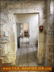 A vendre par Tarn Aveyron Immobilier Caractere, 81,TARN,Cordes sur ciel, Maison de ville parfaitement restaurée de 180m2 sur environ 300m2 de terrain,TAIC Immobilier