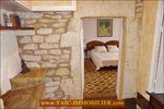 TAIC Immobilier, Tarn Aveyron Immobilier Caractere,, agence immobiliere cordes sur ciel, A vendre - TARN - 81 - Plateau Cordais : Superbe Mas du XIXième 200m2 avec piscine et dépendances sur 5200m2 de parc.