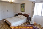 TAIC Immobilier, Tarn Aveyron Immobilier Caractere,, agence immobiliere cordes sur ciel, A vendre - TARN - 81 - Plateau Cordais : Superbe Mas du XIXième 200m2 avec piscine et dépendances sur 5200m2 de parc.