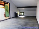 A vendre par Tarn Aveyron Immobilier Caractere, Secteur Teillet Corps de ferme de 280m2 sur 3Ha de terre bordé par une rivière, étang,  grange et dépendances