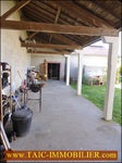 A vendre par taic-immobilier,tarn aveyron immobilier caractere, ancienne ecole,renovee,cestayrols,Ancienne école de village rénovée de 150m2 avec préau et dépendance sur 660m2 de terrain.