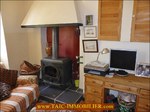 A vendre par TAIC Immobilier,charmante maison 100m2,4 chambres,riviere, rénovée,Tarn,Tarn aveyron immobilier caractere,agence immobiliere cordes sur ciel,realmont