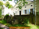 A vendre par Tarn Aveyron Immobilier Caractère agence immobilière à cordes sur Ciel : 81 - TARN , Graulhet Belle maison de Maître 330m2 à rénover sur 7300m2 de parc aux arbres bicentenaires, dépendances 160m2. Proche centre ville