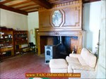 A vendre par Tarn Aveyron Immobilier Caractère agence immobilière à cordes sur Ciel : 81 - TARN , Graulhet Belle maison de Maître 330m2 à rénover sur 7300m2 de parc aux arbres bicentenaires, dépendances 160m2. Proche centre ville