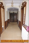 A vendre par Tarn Aveyron Immobilier Caractère,TAIC Immobilier, agence immobilière Cordes sur Ciel,Tarn,Gaillac, Maison Bourgeoise fin XVIIIiéme à rénover sur environ 250m2,garage 130m2,combles 100m2,centre village