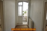 A vendre par Tarn Aveyron Immobilier Caractère,TAIC Immobilier, agence immobilière Cordes sur Ciel,Tarn,Gaillac, Maison Bourgeoise fin XVIIIiéme à rénover sur environ 250m2,garage 130m2,combles 100m2,centre village