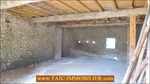 a vendre,81,tarn,lautrec,corps de ferme,a renover,,hectare,puit,grange,four a pain,lac,taic immobilier,agence immobiliere cordes sur ciel,tarn aveyron immobilier caractere