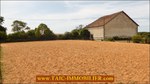 A vendre, 87,Secteur Limoges,poitier,bellac,vaste propriété sur 27 Hectares composée d'une maison d'habitation, dépendances, 19 boxes , carrière,puits,rond de longe, elevage a vendre,taic-immobilier,propriété equestre,paddocks,agence immobiliere tarn avey