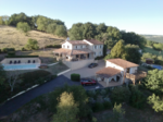 a vendre,taic immobilier,laguépie,82,tarn et garonne,maison d'architecte,haut de gamme,ensemble immobilier,prestations,piscine,gite,jacuzzi,salle de projection, agence immobiliere cordes sur ciel,albi,tarn aveyron immobilier caractere