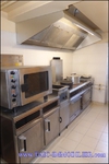 A vendre par TAIC Immobilier agence immobilière à cordes sur ciel, secteur Cordes sur Ciel propriété de 860m2 sur 5 hectares, cuisine pro, salle de restaurant, puits.
