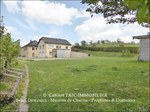 A vendre,Aveyron,Villefranche de Rouergue,Lugan,Montbazens,12,Belle propriété de construction récente sur environ 240m2, dépendances et 3.6Ha en situation dominante,Box,Barns,source,chevaux