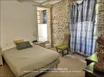 A vendre, Cordes sur Ciel,  Demeure du XVème rénovée 200m2, Piscine, Jardin arboré, Superbe vue sur la Vallée, puits,garage,
