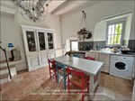 A vendre, Cordes sur Ciel,  Demeure du XVème rénovée 200m2, Piscine, Jardin arboré, Superbe vue sur la Vallée, puits,garage,