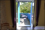 A vendre Cordes sur ciel belle Maison en pierre blanche sur 220m2 et 1 hectare de parc et prairie. Piscine.