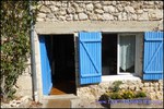 A vendre Cordes sur ciel belle Maison en pierre blanche sur 220m2 et 1 hectare de parc et prairie. Piscine.
