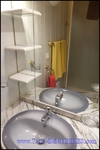 A vendre Cordes sur ciel belle Maison en pierre blanche sur 220m2 et 1 hectare de parc et prairie. Piscine.