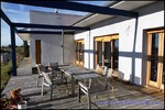 A vendre par TAIC Immobilier agence immobilière en ligne secteur Albi / Gaillac Villa d'architecte plain-pied sur 160m2 et 3000m2 de terrain en situation dominante.