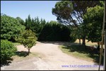 A vendre Castelnau de Montmiral Domaine de 8 hectares avec piscine, Maison principale, maison de fonction, 6 boxes et de nombreuses dépendances