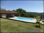 A vendre Castelnau de Montmiral Domaine de 8 hectares avec piscine, Maison principale, maison de fonction, 6 boxes et de nombreuses dépendances