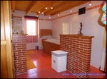 A vendre Castelnau de Montmiral Domaine de 8 hectares avec piscine, Maison principale, maison de fonction, 6 boxes et de nombreuses dépendances