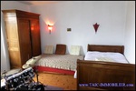 A vendre par TAIC Immobilier - Graulhet - Maison de maitre sur 250m2 avec piscine, centrale photovoltaique,jardin,beaux éléments,tarn,81