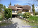 A vendre par TAIC Immobilier, Villefranche de rouergue maison d'architecte de 200m2 et sous sol 120m2,piscine,pool house,terrain 3250m2,12,aveyron