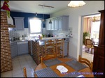 A vendre par TAIC Immobilier, Villefranche de rouergue maison d'architecte de 200m2 et sous sol 120m2,piscine,pool house,terrain 3250m2,12,aveyron