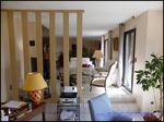 A vendre par TAIC Immobilier, Villefranche de rouergue maison d'architecte de 200m2 et sous sol 120m2,piscine,pool house,terrain 3250m2,12,aveyron