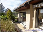 A vendre par TAIC Immobilier, Villefranche de rouergue maison d'architecte de 200m2 et sous sol 120m2,piscine,pool house,terrain 3250m2,12,aveyron