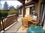 A vendre par TAIC Immobilier, Villefranche de rouergue maison d'architecte de 200m2 et sous sol 120m2,piscine,pool house,terrain 3250m2,12,aveyron