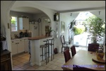 A vendre par TAIC Immobilier - Albi - Villa de 115m2 et ses 2 gites independants sur 850m2 de terrain avec piscine, garage,puits, au calme.