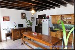 A vendre par TAIC-Immobilier agence immobilière à Cordes sur Ciel, propriété de 400m2 à Albi avec carrière, 13 boxes,dépendances,puits, sur 27 hectares