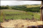 A vendre par TAIC-Immobilier agence immobilière à Cordes sur Ciel, propriété de 400m2 à Albi avec carrière, 13 boxes,dépendances,puits, sur 27 hectares