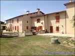 A vendre secteur albi par TAIC immobilier, agence immobiliere à cordes sur ciel, Demeure de prestige sur environ 1400m2 de batiments comprenant : Maison de maître et 3 autres maisons, bergerie, pigeonniers etc... sur 15 hectares