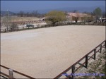 A vendre par TAIC Immobilier A vendre Secteur Avignon : Domaine équestre sur 15Ha permettant l'exploitation en écurie de propriétaires, poneys club, haras, commerce de chevaux. Superbes installations ! Manège, 4 Carrières , maison de maître etc