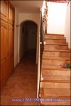 A vendre par TAIC Immobilier A vendre Secteur Avignon : Domaine équestre sur 15Ha permettant l'exploitation en écurie de propriétaires, poneys club, haras, commerce de chevaux. Superbes installations ! Manège, 4 Carrières , maison de maître etc