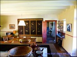 A vendre par TAIC-Immobilier Entre Castres et Réalmont Superbe corps de ferme de 350m2 avec sa maison de gardien et dépendances sur 19 hectares .Granges, Auvents, Puits,Calme
