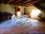 A vendre par TAIC-Immobilier Entre Castres et Réalmont Superbe corps de ferme de 350m2 avec sa maison de gardien et dépendances sur 19 hectares .Granges, Auvents, Puits,Calme