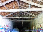 A vendre par TAIC-Immobilier Entre Castres et Réalmont Superbe corps de ferme de 350m2 avec sa maison de gardien et dépendances sur 19 hectares .Granges, Auvents, Puits,Calme